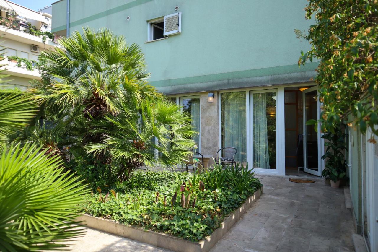 Apartments Okuka สปลิท ภายนอก รูปภาพ